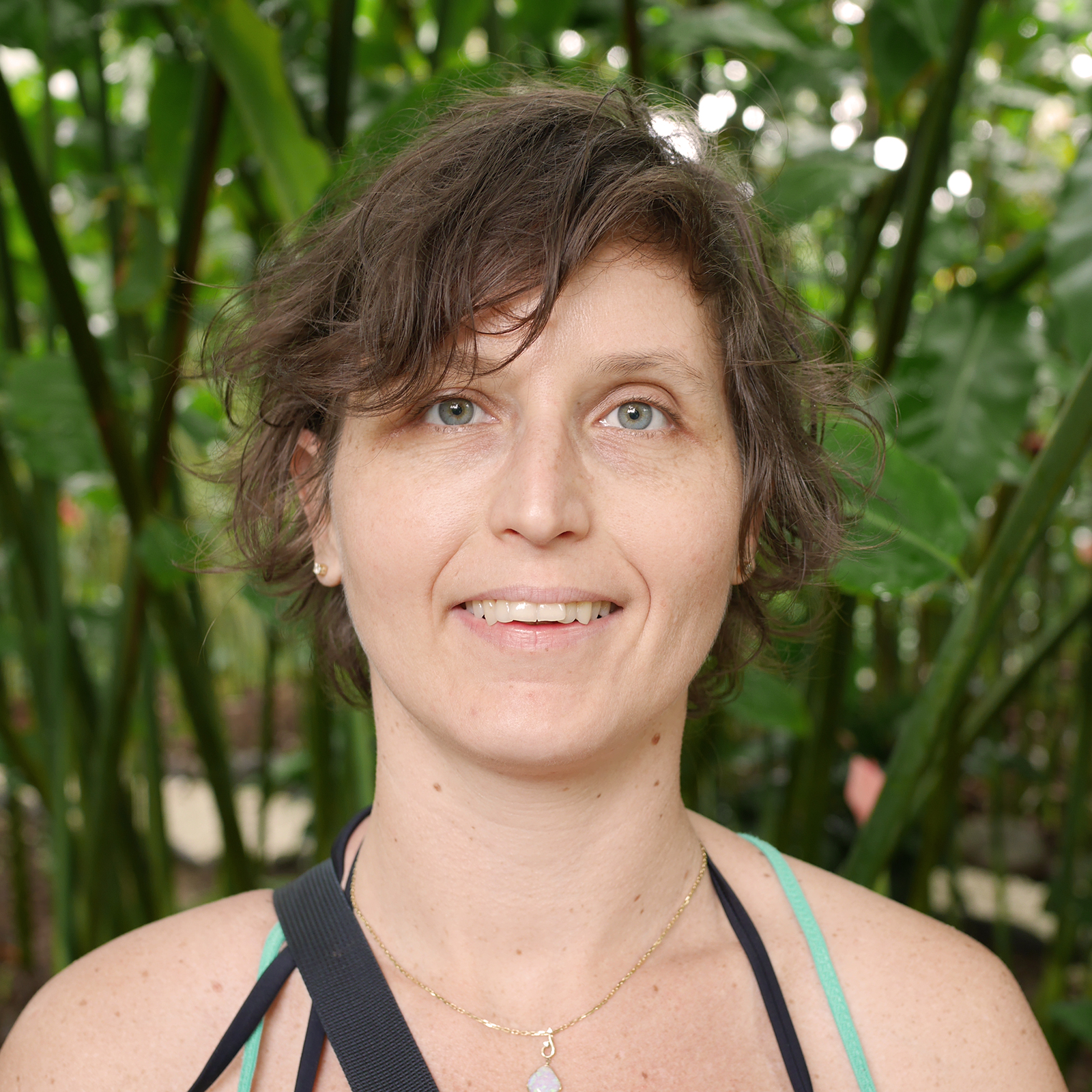 Portrait de Loetitia Monge format carré Portrait de Loetitia Monge format carré
